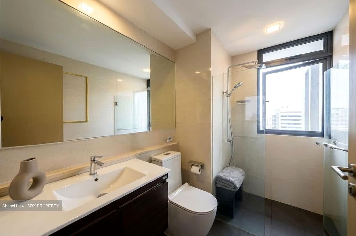 Twin Waterfalls (D19), Condominium #586537391